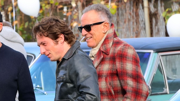 Bruce Springsteen Praises Jeremy Allen White: ‘he Sings Very Well 